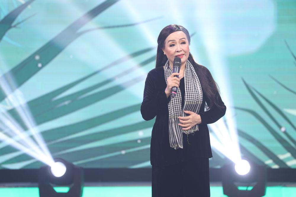 NSND Thu Hiền: Từ nữ văn công tuyến lửa đến 'tượng đài' âm nhạc dân ca