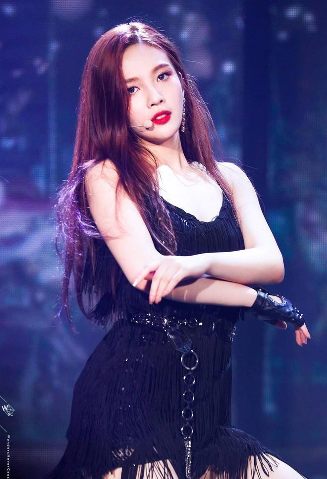 Joy - 'Nữ thần sexy' thế hệ mới giàu đến mức nào?