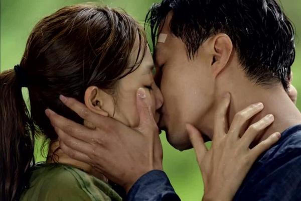 Những nụ hôn ngọt ngào trên màn ảnh Hàn Quốc