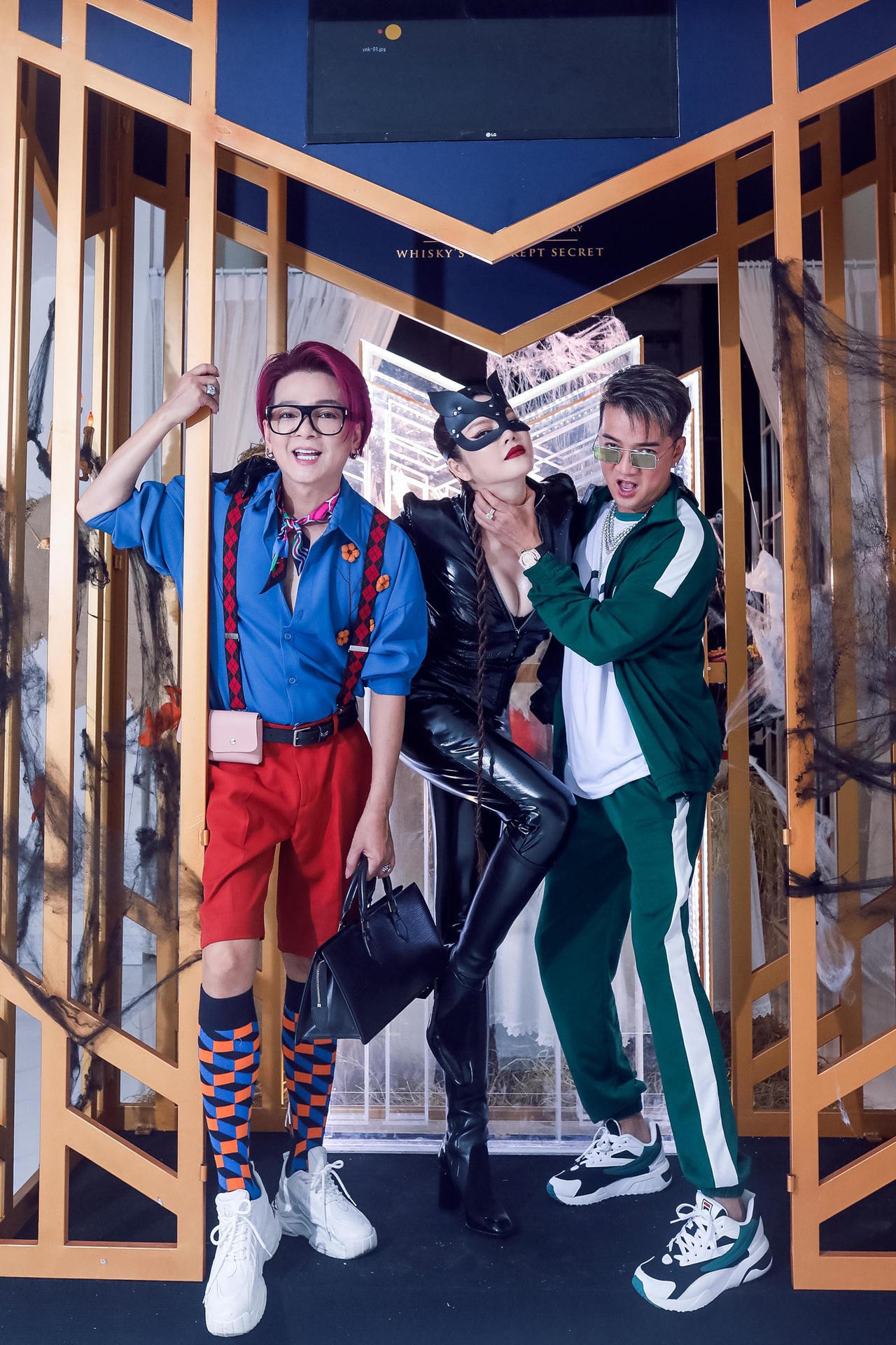 Lý Nhã Kỳ hóa miêu nữ Catwoman gợi cảm