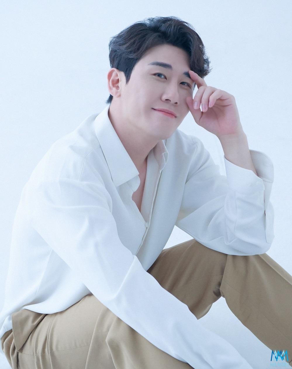 Công ty quản lý của ca sĩ nhạc Trot - Young Tak thừa nhận gian lận nhạc số