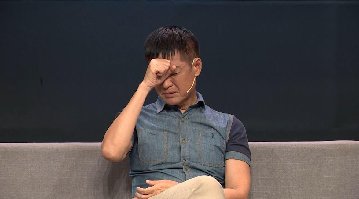 Lê Hoàng kể lại mối tình “gà bông”, đạp xe hàng chục cây số đưa đón bạn gái đi học mỗi ngày