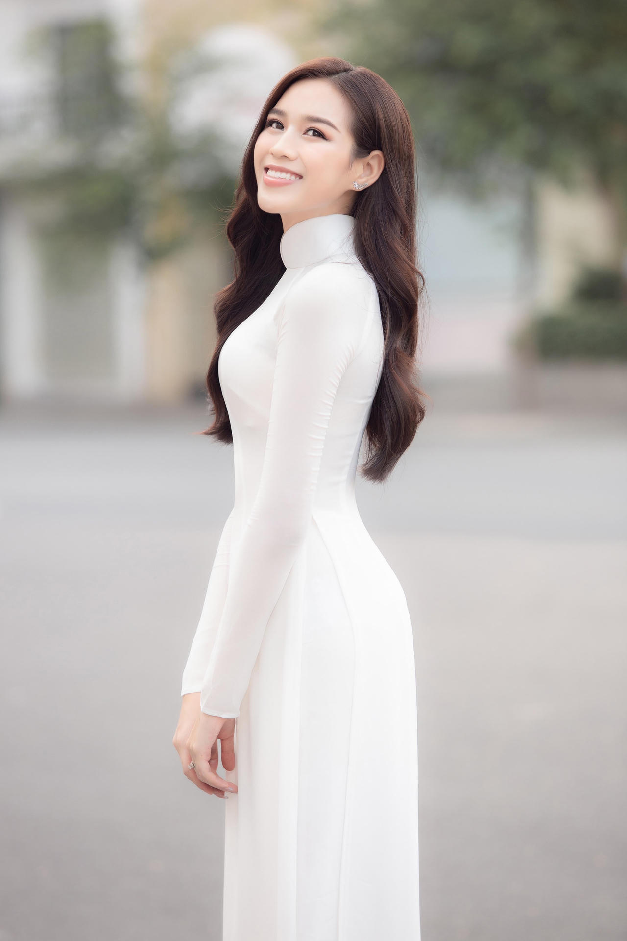 Nhan sắc Hoa hậu Đỗ Thị Hà trước thềm dự thi Miss World 2021