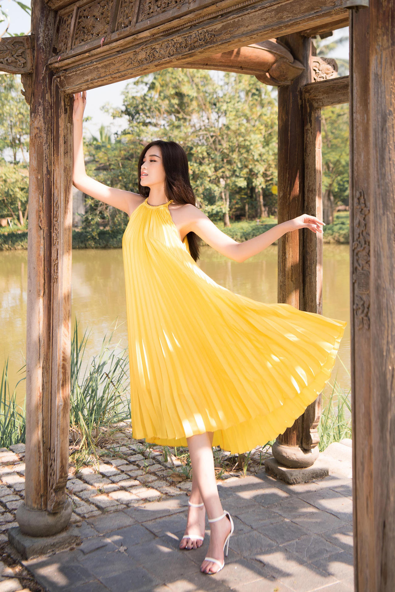 Nhan sắc Hoa hậu Đỗ Thị Hà trước thềm dự thi Miss World 2021