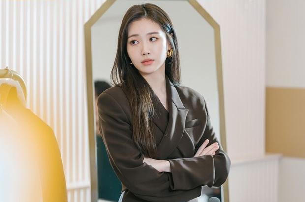 “Now, We Are Breaking Up” của Song Hye Kyo “đá xoáy” Irene (Red Velvet)?
