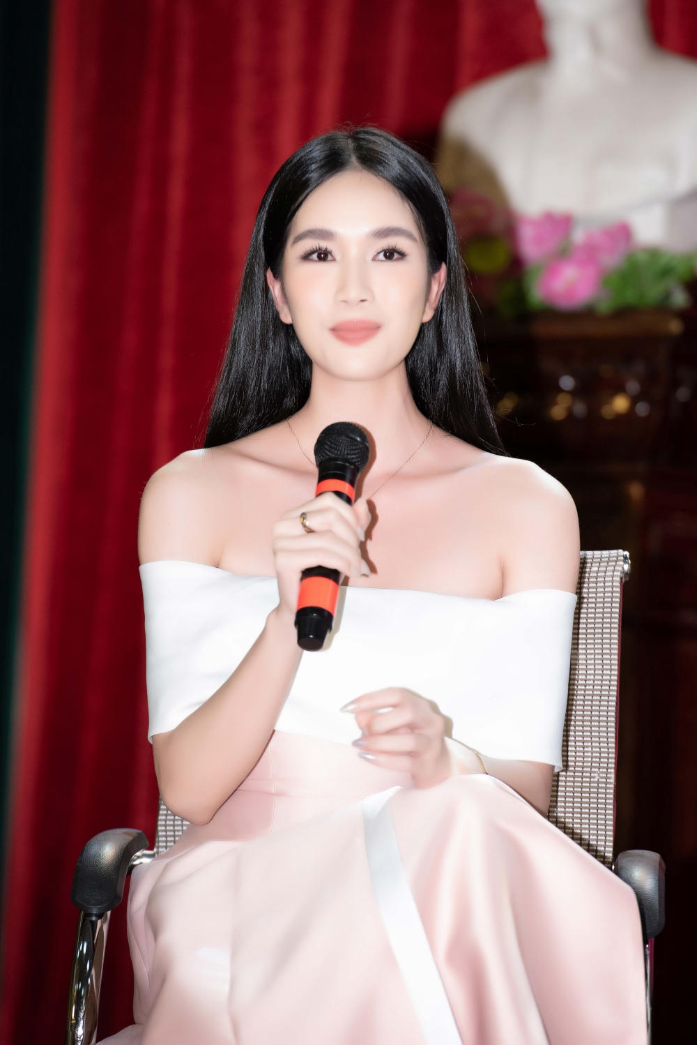 Mai Phương, Phương Anh truyền cảm hứng cho các bạn trẻ 