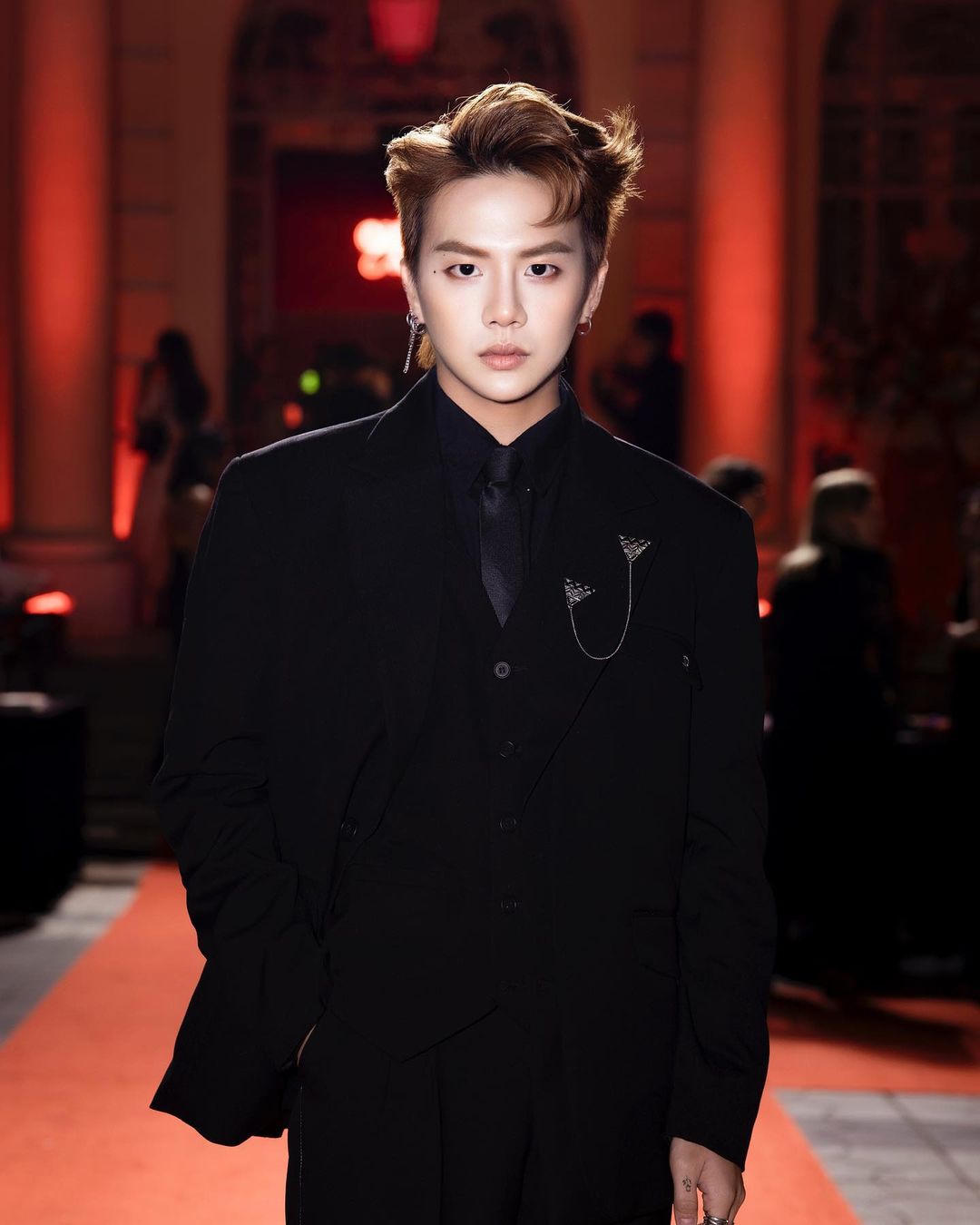 Duy Khánh trở lại sau 2 năm vắng bóng 