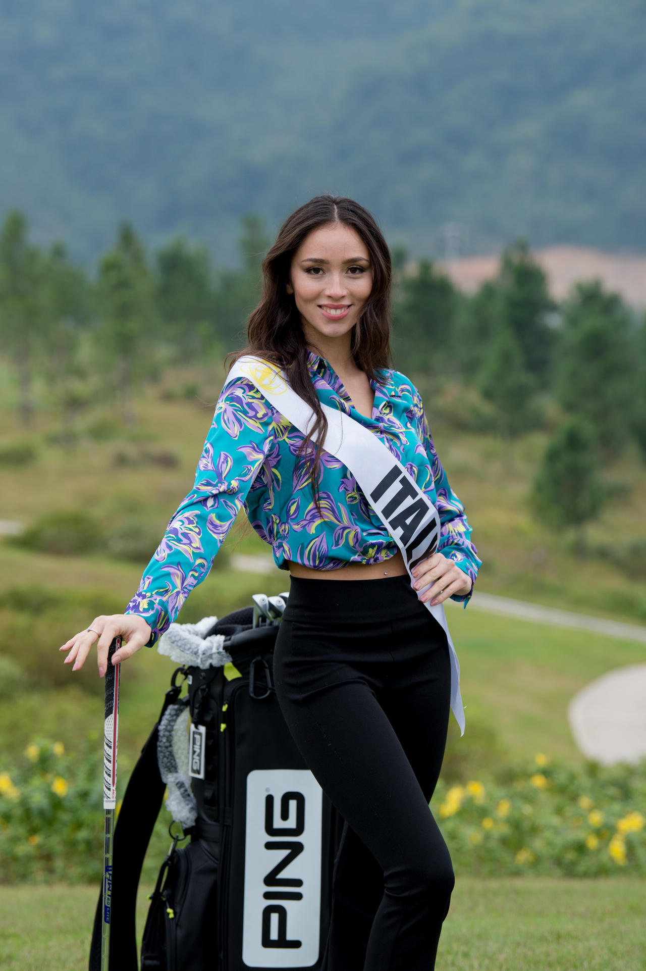 Chiêm ngưỡng sắc đẹp những thí sinh nổi bật tại Hoa hậu Du lịch Thế giới 2022 