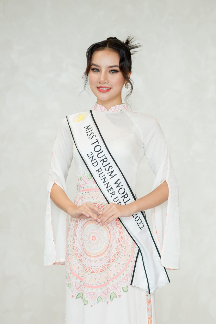 Top 5 Hoa hậu Du lịch Thế giới 2022 hậu đăng quang 