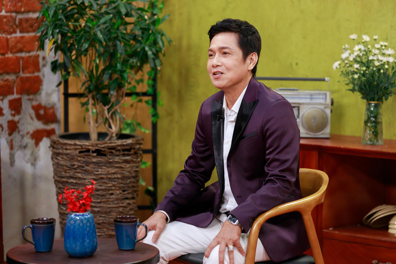 Nam nghệ sĩ cải lương từng phải đi lái xe, diễn hài để trang trải cuộc sống 