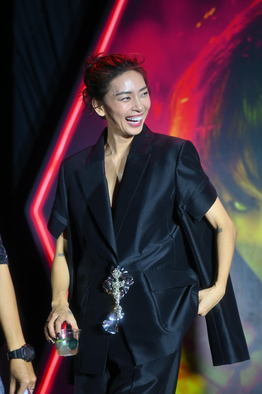 Tóc Tiên bồi hồi như “gái mới lớn” khi xem “Thanh Sói” 