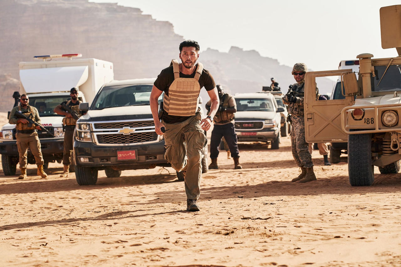 Cuộc giải cứu con tin có thật của Hyun Bin, Hwang Jung Min tái hiện trên rạp phim Việt