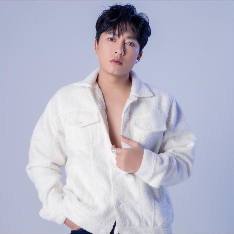  Châu Khải Phong "cầu cứu" vì bị nhiều fan "tấn công" quá khích