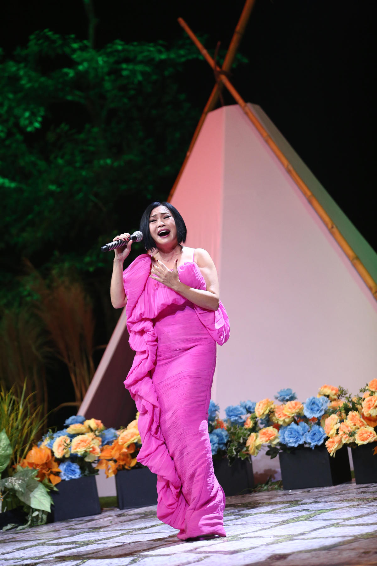 Bất ngờ với chi phí quay MV những năm 2000 của Phương Thanh, Ưng Hoàng Phúc 