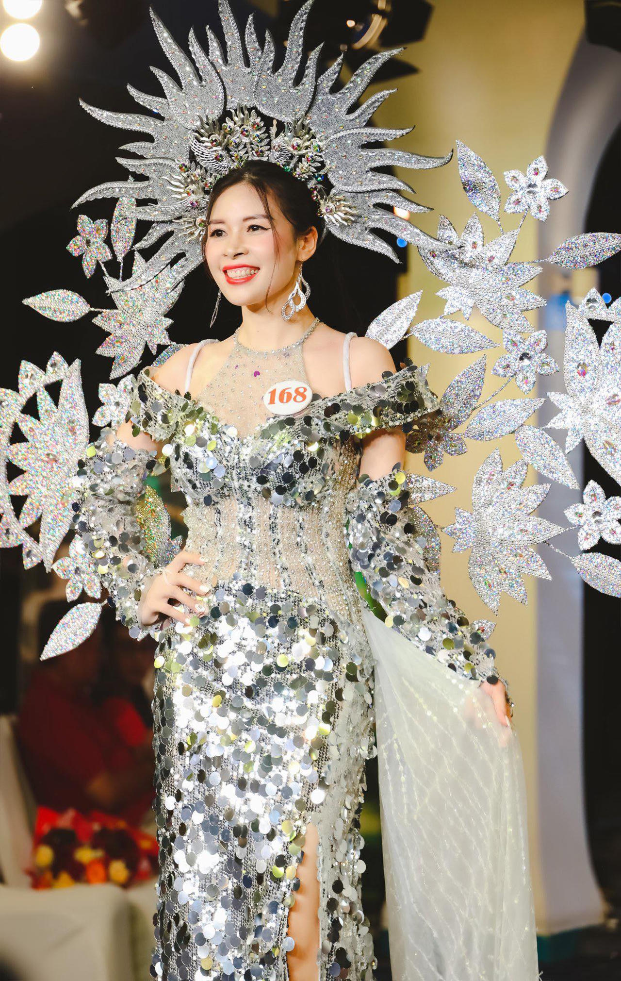 Doanh nhân quê Hải Dương đăng quang Hoa hậu Doanh nhân Du lịch Việt Nam 2023 