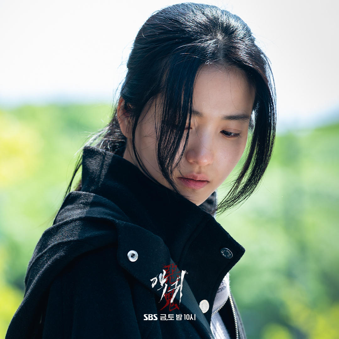 Nữ diễn viên “chưa từng nếm mùi thất bại” và màn chuyển mình ấn tượng với phim kinh dị 