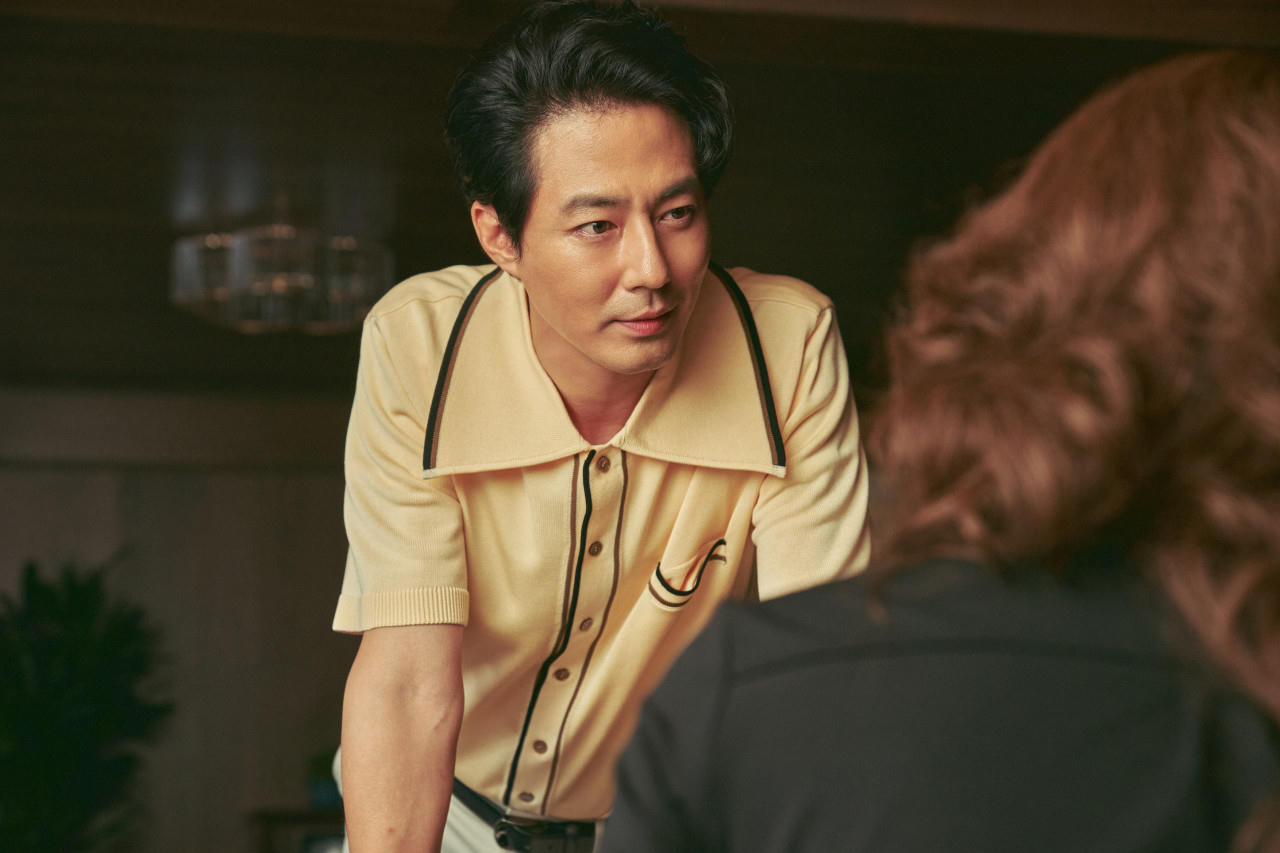 Jo In Sung tiết lộ lợi thế của diễn viên “có tuổi” 