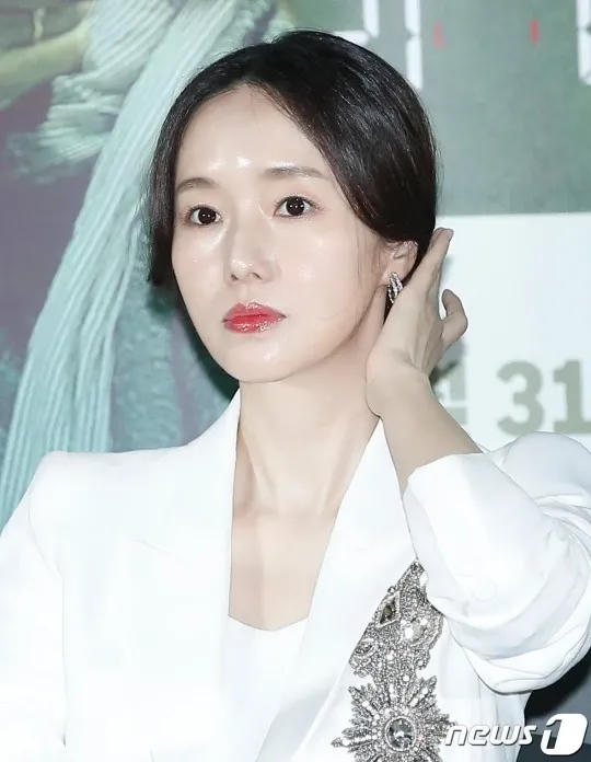 YoonA, Suzy và những sao Hàn nổi tiếng với “tài” đầu tư bất động sản