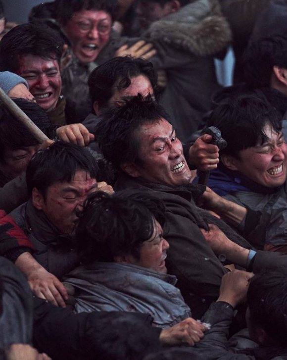 Doanh thu rạp Việt lễ 2/9: Phim của Lee Byung Hun, Kiều Minh Tuấn chưa đột phá