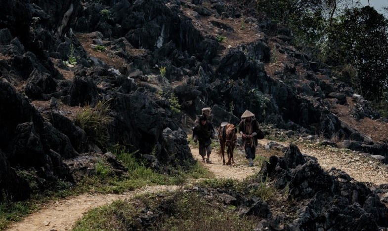 NSƯT Phú Đôn giảm cân, nuôi râu tóc đóng phim kinh dị đầu tay 