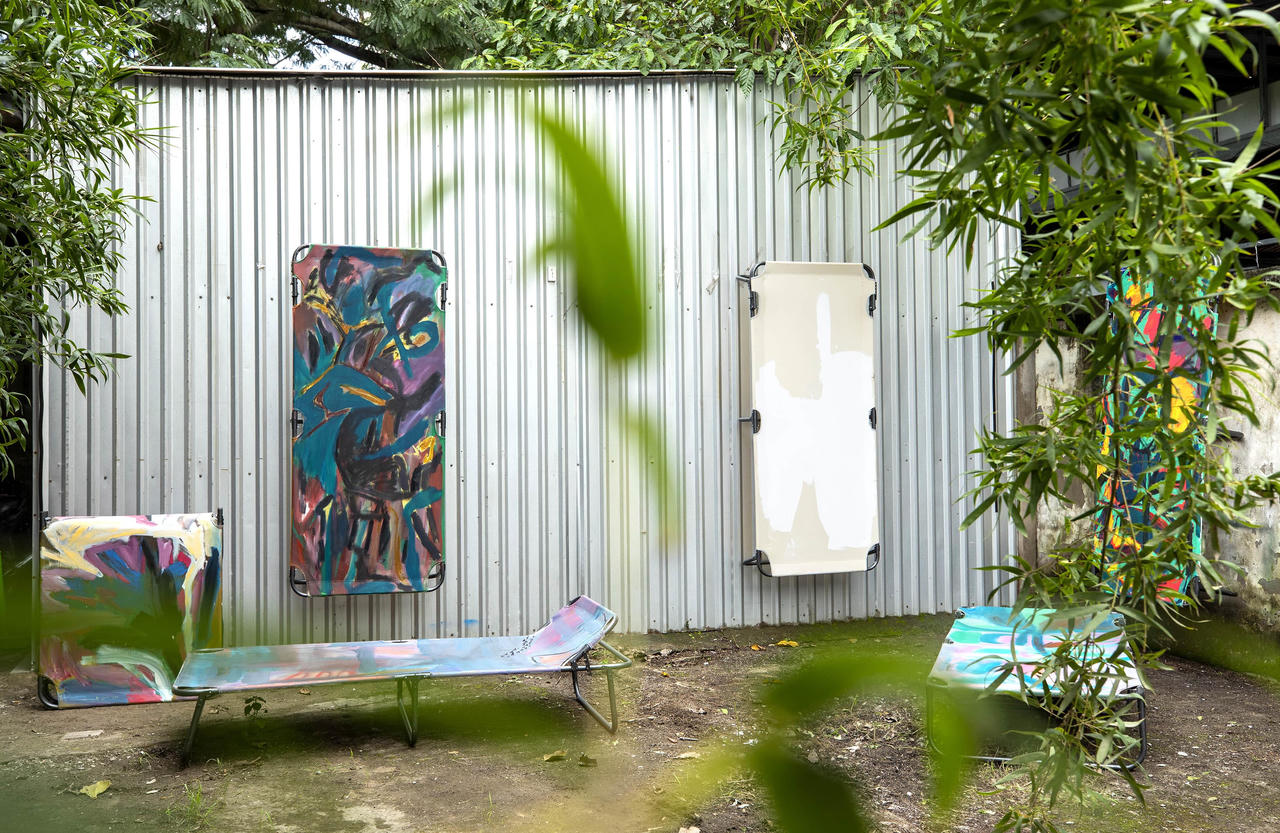 Triển lãm 1 ngày tưởng niệm Covid-19 của Bùi Chát 