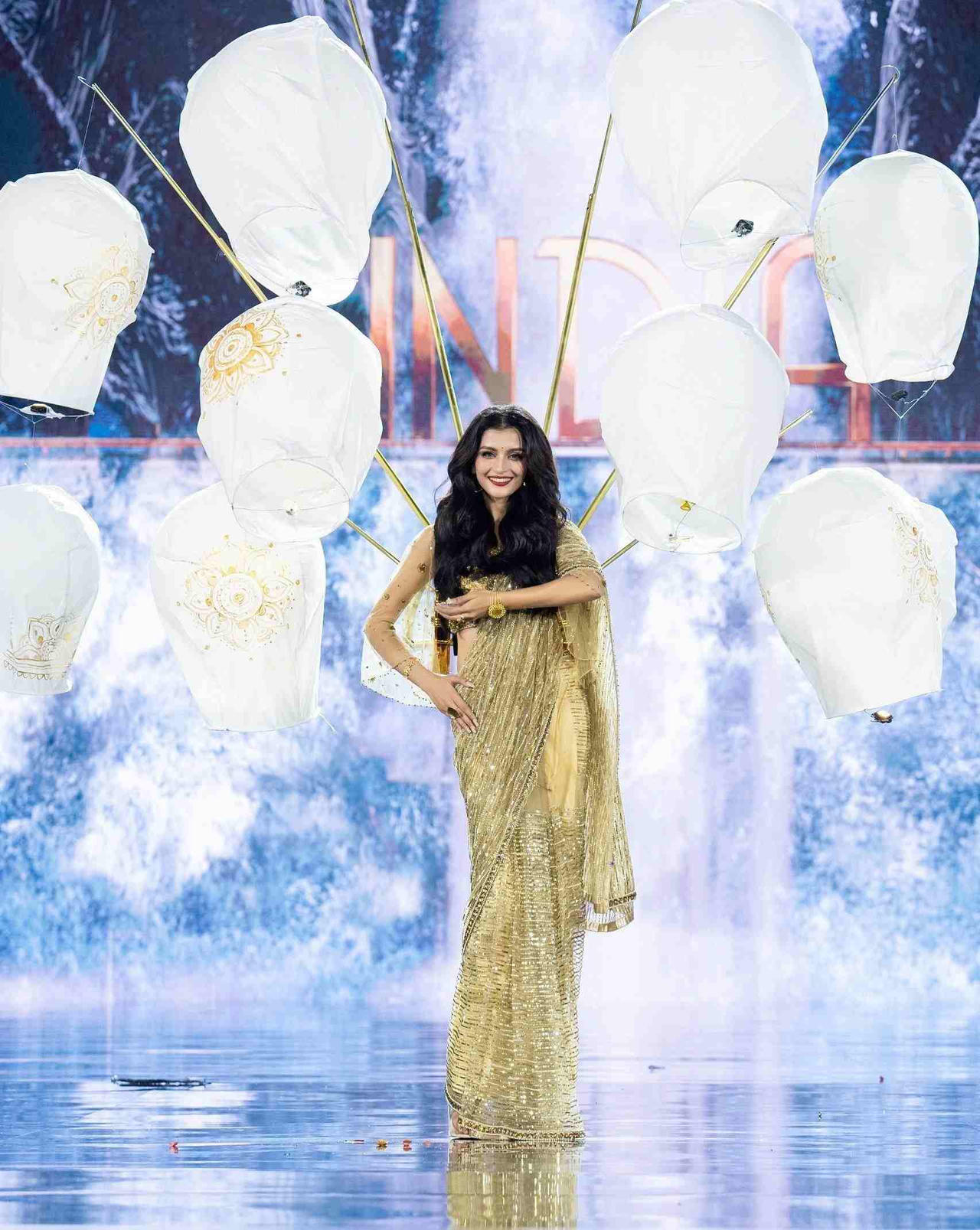 Lê Hoàng Phương và thí sinh Miss Grand International 2023 ấn tượng trong đêm Trang phục dân tộc