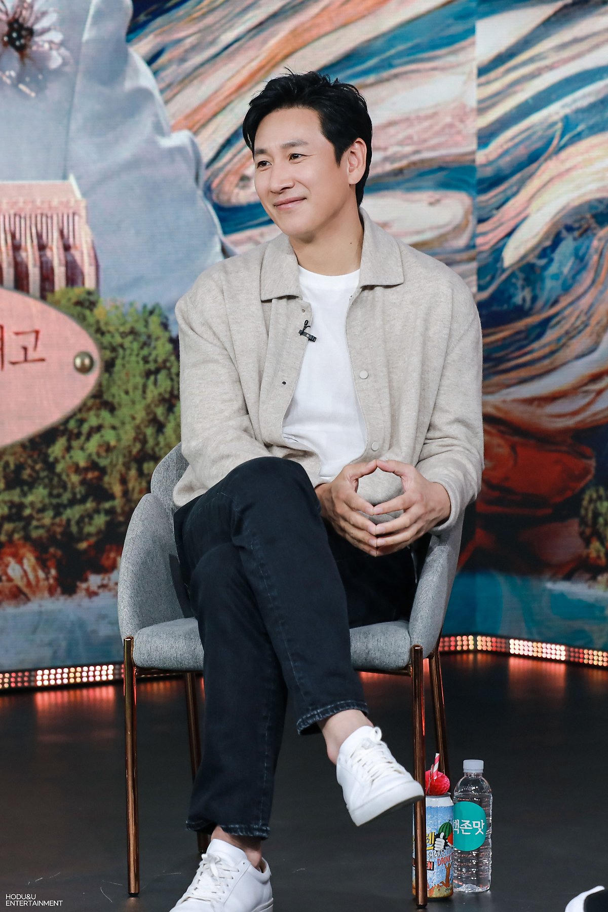 Hậu cáo buộc dùng ma túy, Lee Sun Kyun rút khỏi phim mới