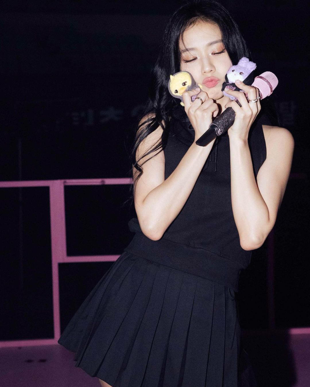 Jisoo BlackPink chia tay Ahn Bo Hyun sau 2 tháng công khai yêu