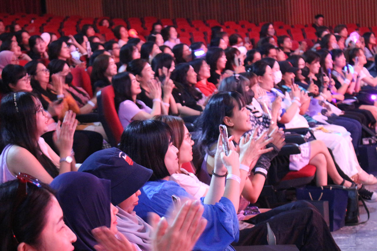 Tài tử Hàn mê phở, bật mí sớm trở lại Việt Nam