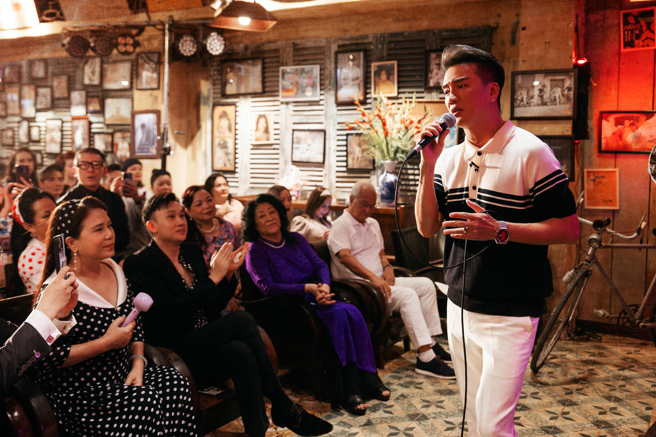 Đàm Vĩnh Hưng tái hiện Sài Gòn xưa