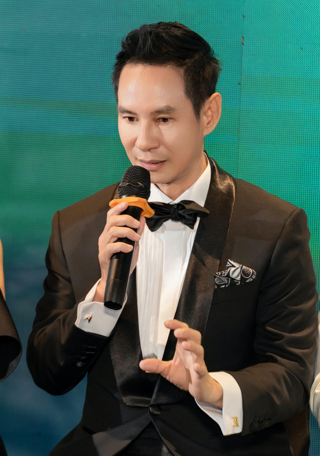 Lý Hải không đặt nặng doanh thu khi rẽ hướng làm phim chữa lành