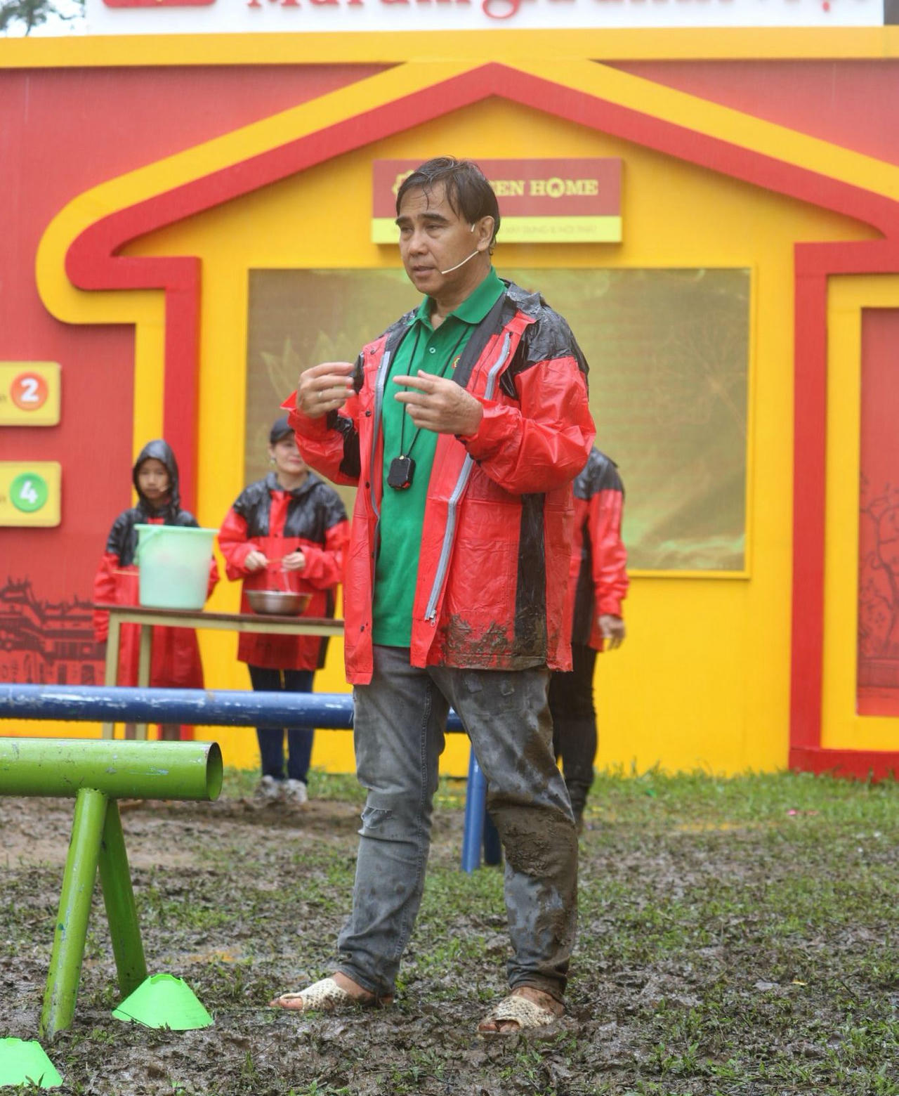 Vì sao Quyền Linh quyết dầm mưa để dẫn chương trình? 