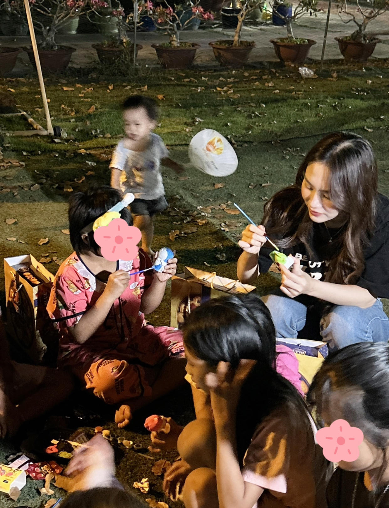 Động thái mới nhất của Mai Phương khi Miss World 2023 tiếp tục dời lịch