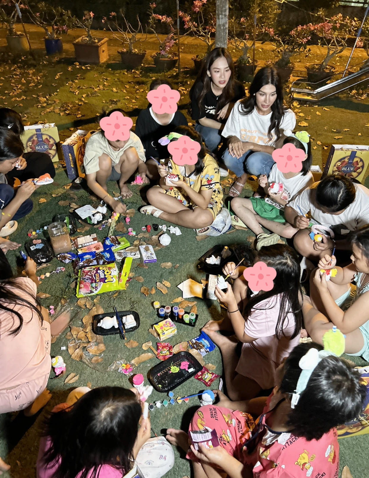 Động thái mới nhất của Mai Phương khi Miss World 2023 tiếp tục dời lịch