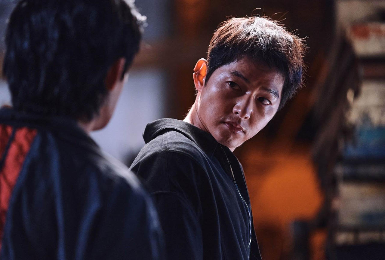 Hwang Jung Min, Song Joong Ki, Park Seo Joon lọt top diễn viên cư xử tệ nhất 