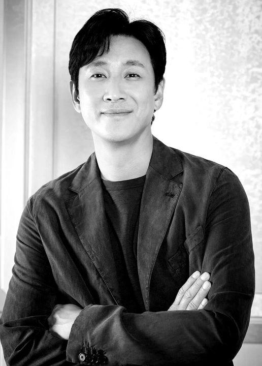 Lee Sun Kyun qua đời ở tuổi 48