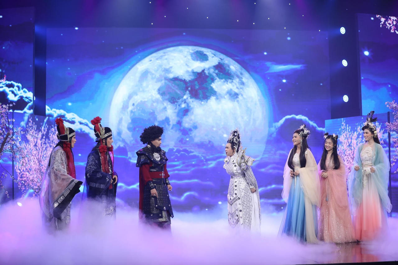 Táo Xuân 2024 trở lại với chủ đề “Cá chép hóa rồng”