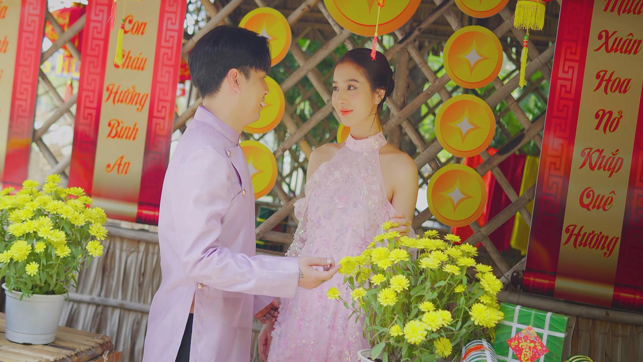 Hồ Quang Hiếu tái hiện không khí Tết xưa