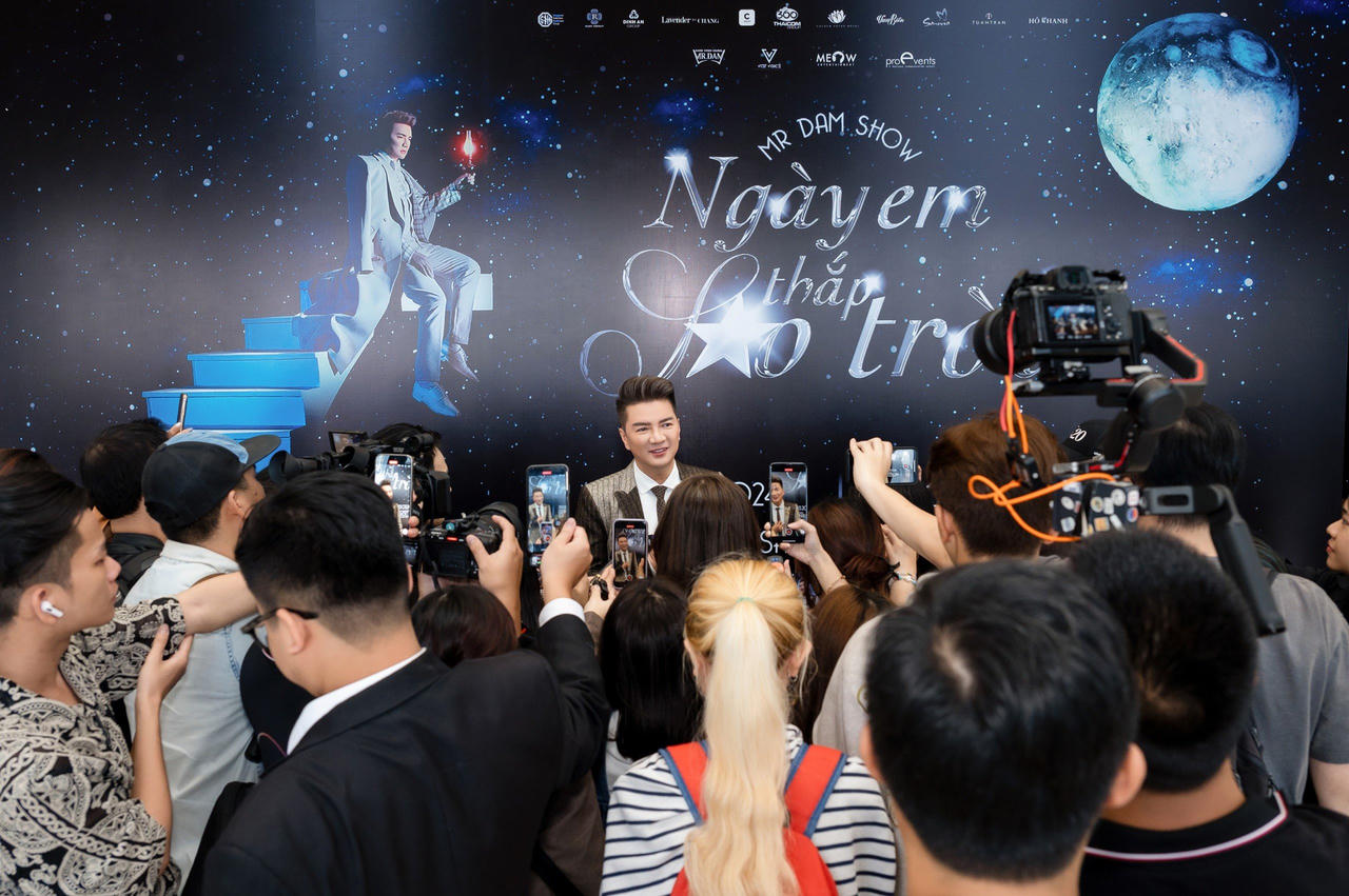 Đàm Vĩnh Hưng: “Mỹ Tâm nhận lời tham gia show nhưng còn bỏ trống phần cát-sê” 