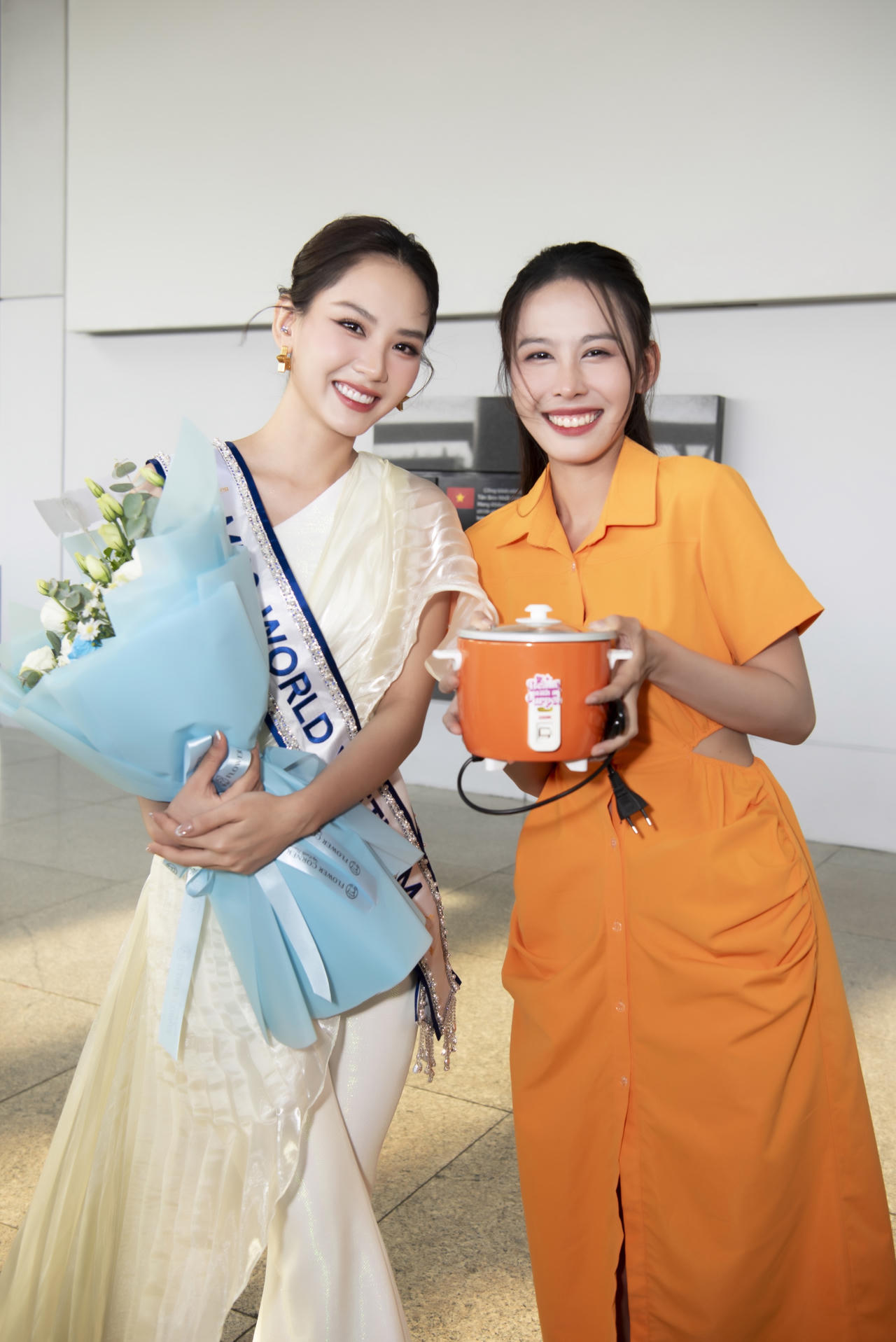 Hoa hậu Mai Phương bay sang Ấn Độ thi Miss World