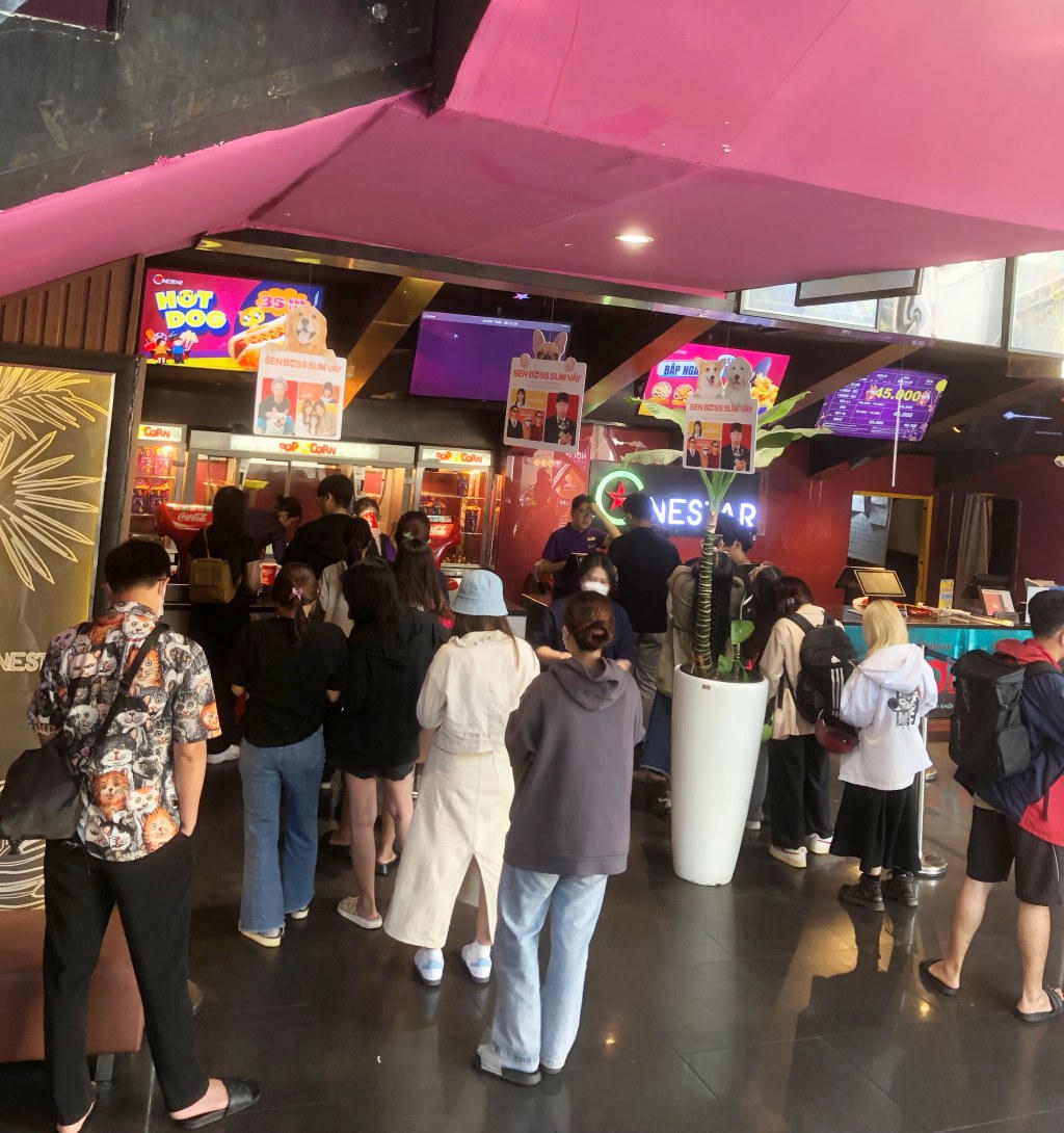 Khán giả TP HCM nói gì về cơn sốt 'Đào, phở và piano'?