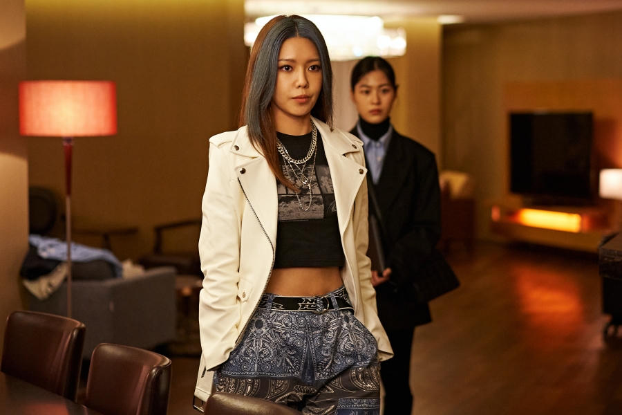 Màn kết hợp của 2 “tượng đài diễn xuất” Jo Jin Woong - Kim Hee Ae