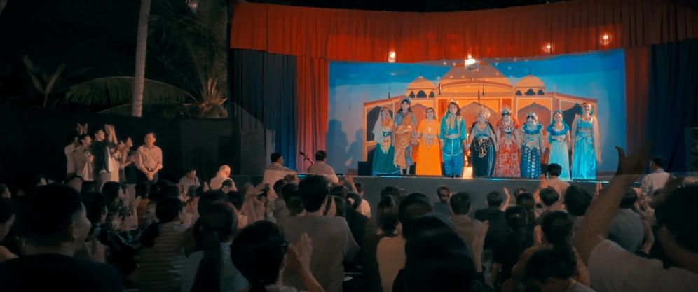 Nhà sản xuất nói gì khi phim “Sáng đèn” trở lại rạp chiếu?