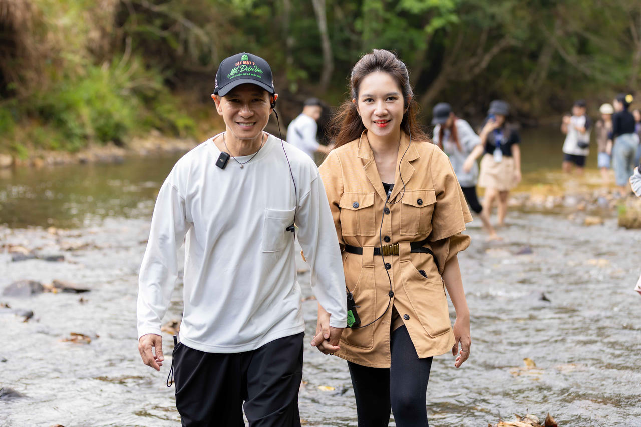 Lý do “Lật mặt 7” không có người xấu và ước mơ làm phim lịch sử của Lý Hải 