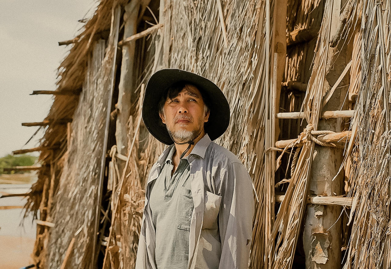 Quyền Linh, Hoài Linh cạnh tranh với “bom tấn” Hàn trên đường đua dịp lễ