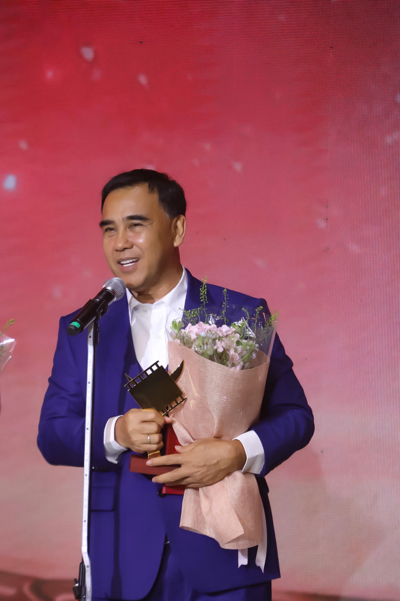 Quyền Linh lên tiếng về loạt ý kiến trái chiều