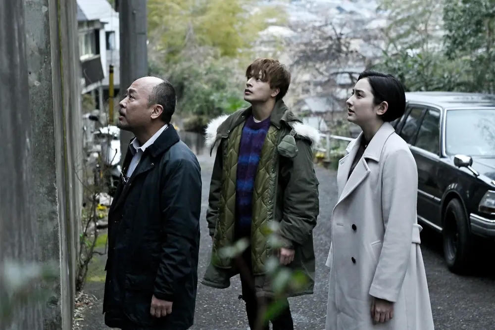 Rạp Việt tháng 11: Hồng Đào, Thùy Tiên cạnh tranh Kim Go Eun, Demi Moore