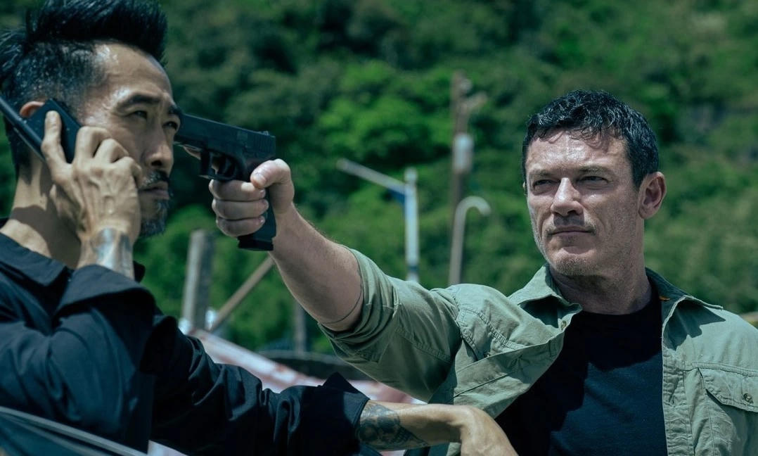 Rạp Việt tháng 11: Hồng Đào, Thùy Tiên cạnh tranh Kim Go Eun, Demi Moore