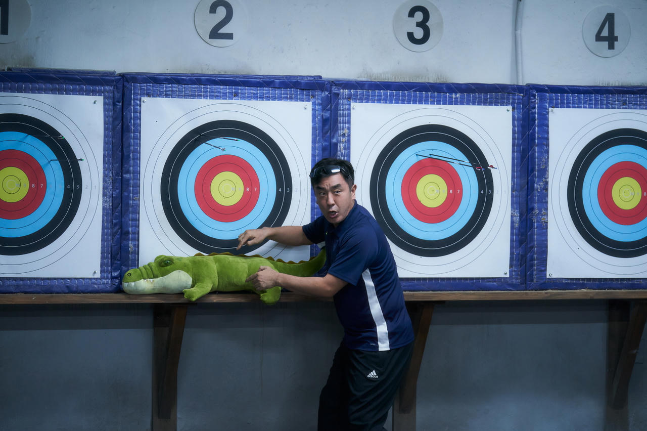 Có gì trong bộ phim đang giữ top 1 phòng vé Việt?