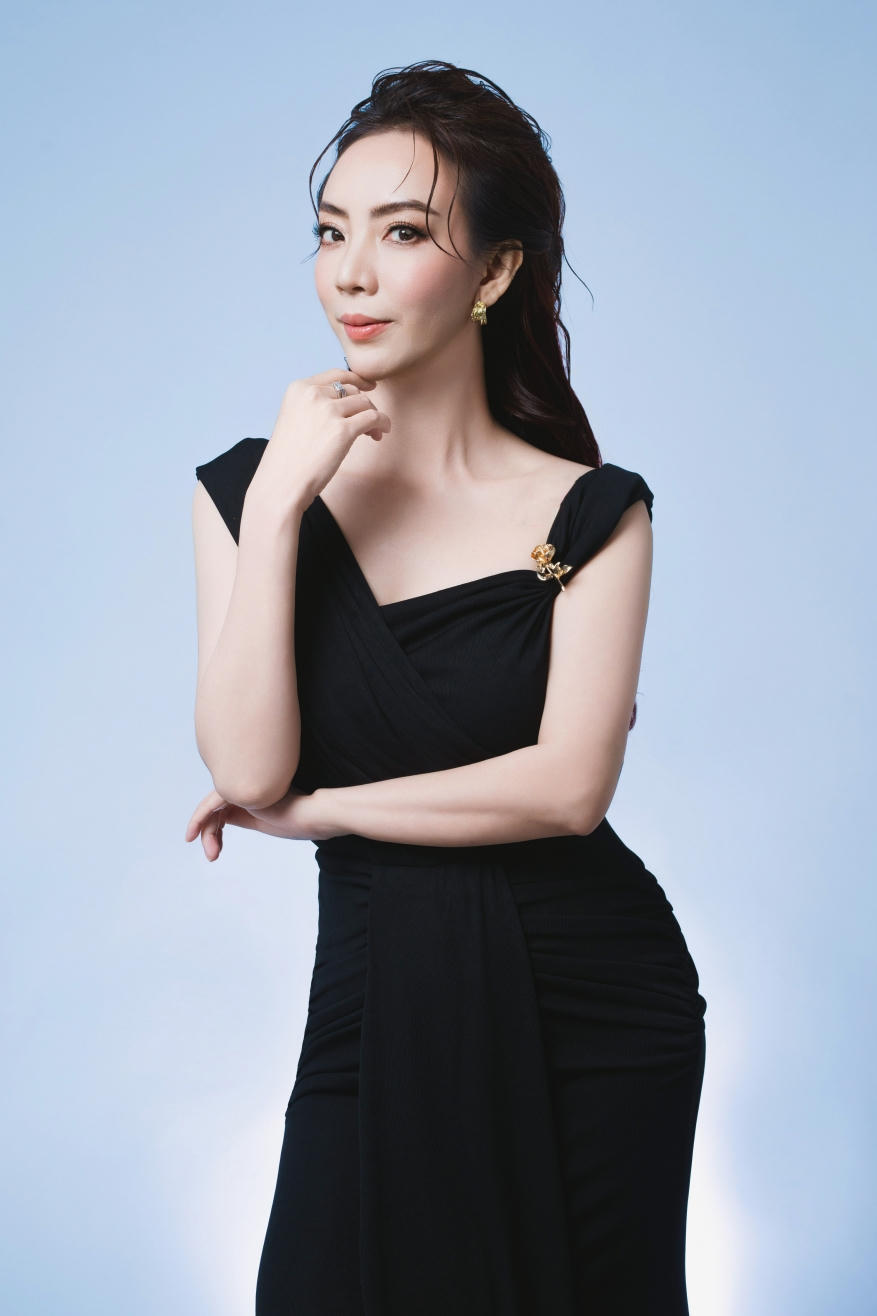 Phim Thu Trang cạnh tranh phim Tết của Trấn Thành, Kaity Nguyễn